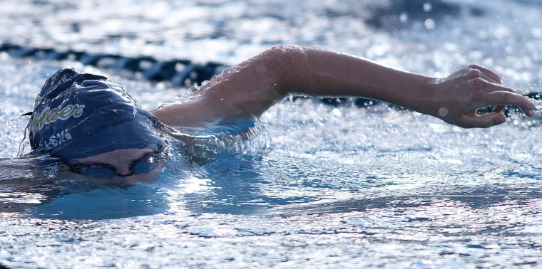 afn.swimmers.dw.11052011002.JPG